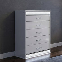 Load image into Gallery viewer, Glam - 5 Drawer Chest With LED Lighting - White
