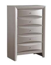 Load image into Gallery viewer, Marilla - Chest
