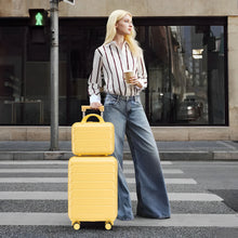 Load image into Gallery viewer, Spinner Luggage Set With Combination Lock
