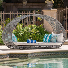 Load image into Gallery viewer, Abigal - Outdoor Wicker Daybed With Cushion
