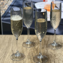 Load image into Gallery viewer, Tritan Lexington - Unbreakable Plastic Champagne Flutes, Durable Glass Alternative (Set of 4), 6Oz - Clear

