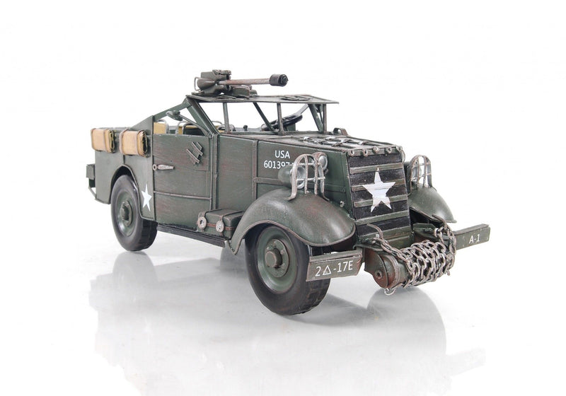 c1941 30 CWT Chevrolet 1533X2 Sculpture - Green