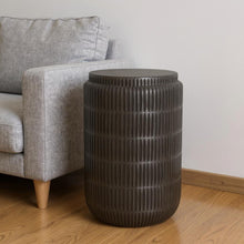 Load image into Gallery viewer, 22" Aluminum Round End Table - Graphite
