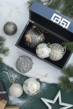 Load image into Gallery viewer, Christmas Ball Ornaments Decorative Hanging Tree Ornaments For Holiday Party Decorations
