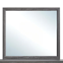 Load image into Gallery viewer, Glasgow - Mirror With Minimalist Design And Low Distortion Glass
