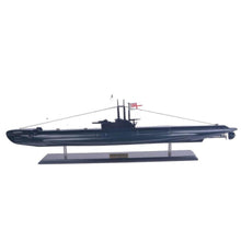Load image into Gallery viewer, Hand Painted Model Boat (624233) - Black
