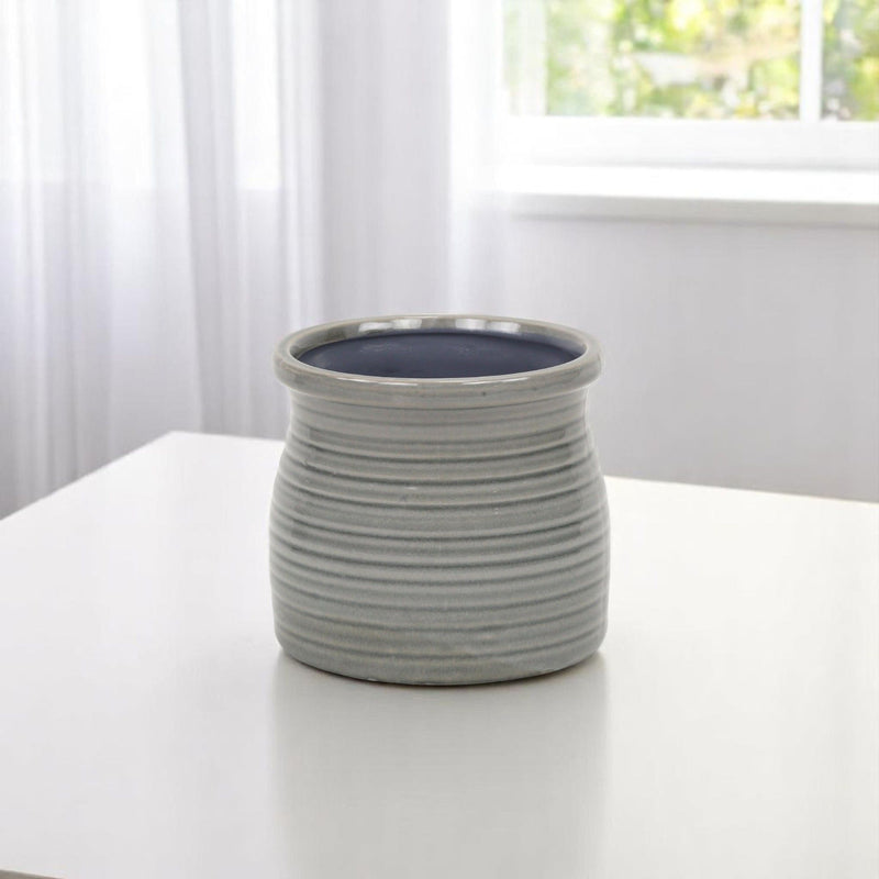 Striped Round Pot Planter (487411) - Gray