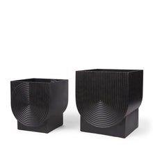 Load image into Gallery viewer, Pot Planters (Set of 2) - Black
