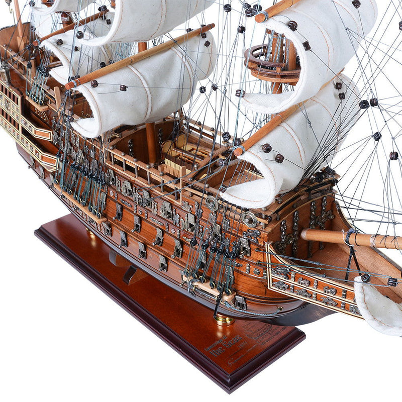 Hand Painted Model Boat (624633) - Light Brown / White