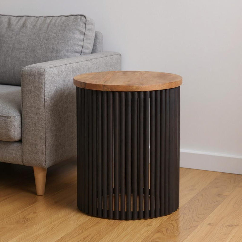 21" Metal Round End Table - Black