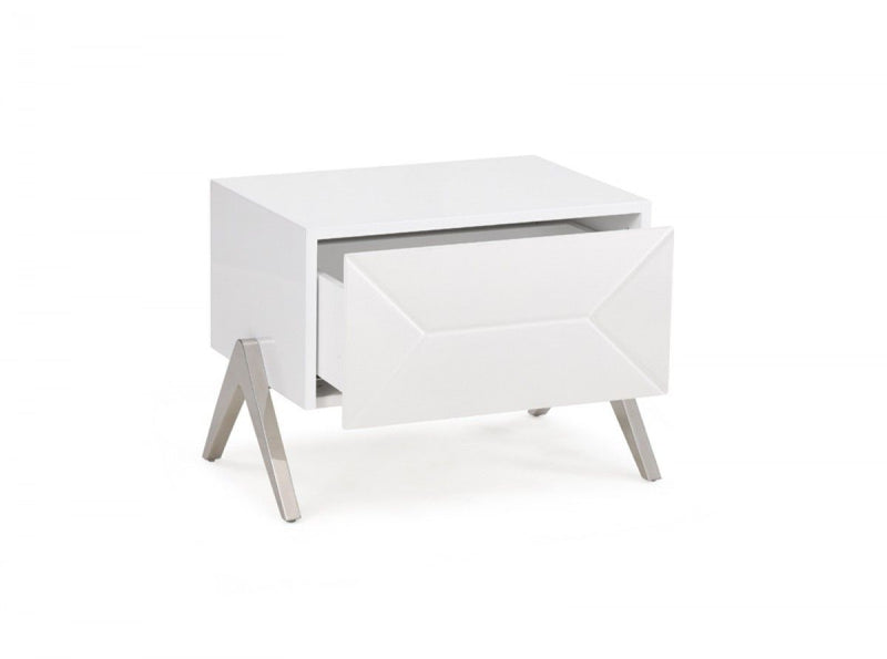 Modern Nightstand With One Drawer And Steel Legs - Silky White