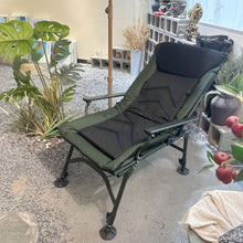Load image into Gallery viewer, Camping Lounge Chair, Portable Folding Reclining Camping With Adjustable Backrest For Indoor And Outdoor Camping Beach Hiking Fishing - Green / Black
