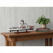 Load image into Gallery viewer, Hand Painted Model Boat (624402) - White
