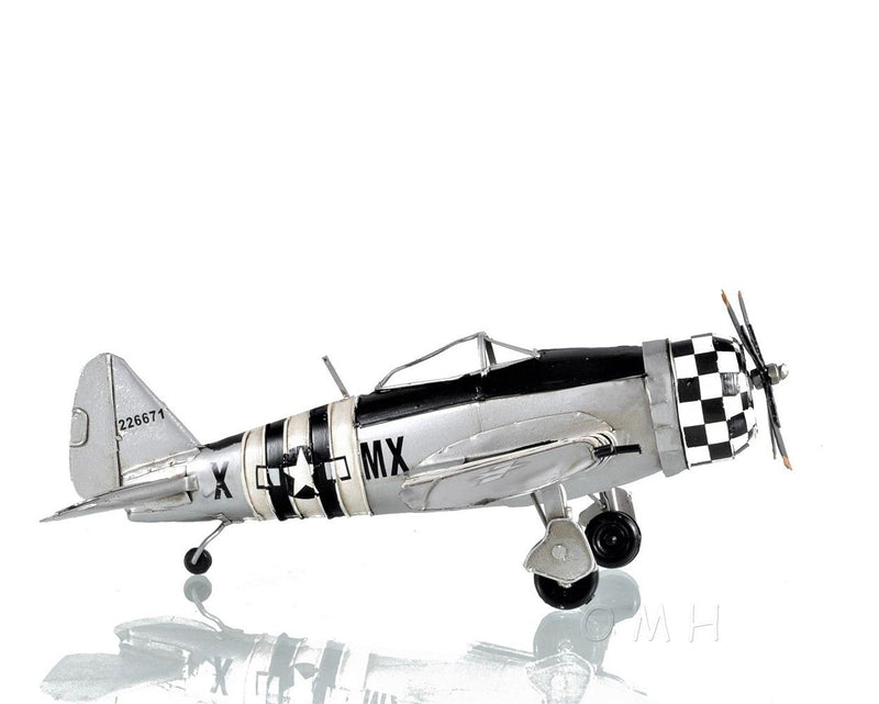 c1943 Republic P-47 Thunderbolt Sculpture - Silver