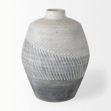 Load image into Gallery viewer, Ombre Round Table Vase (729963) - Gray / White
