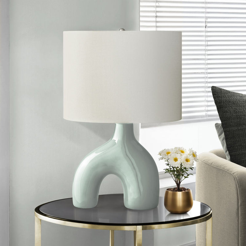 Contemporary Table Lamp With Shade