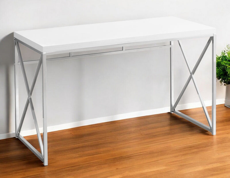 23.8" x 47.3" x 29.8" Computer Desk - White And Silver
