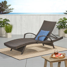 Load image into Gallery viewer, Salem - Contemporary Wicker Chaise Lounge With Arm, Weather Resistant
