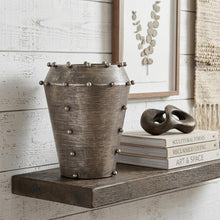 Load image into Gallery viewer, Table Vase - Silver
