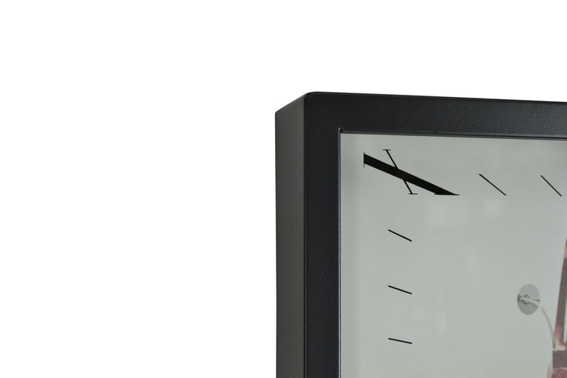 Silent Analog Exposed Gear Wall Clock - Black / White / Red