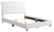 Load image into Gallery viewer, Elegant Transitional Upholstered Bed
