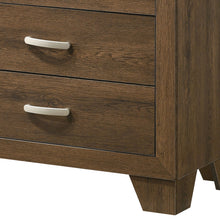 Load image into Gallery viewer, Miquell - Elegant Design Chest
