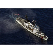 Load image into Gallery viewer, Hand Painted Model Boat (624499) - White

