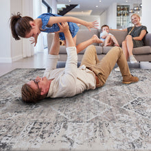 Load image into Gallery viewer, Payas - 6' X 9' Traditional Area Rug - Cream / Anthracite
