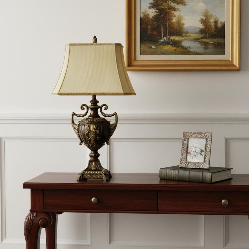 Vintage Ornamental Table Lamp With Shade - Beige
