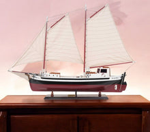 Load image into Gallery viewer, Hand Painted Model Boat Tabletop Sculpture (376348) - Black / White
