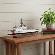 Load image into Gallery viewer, Hand Painted Model Boat (624389) - White
