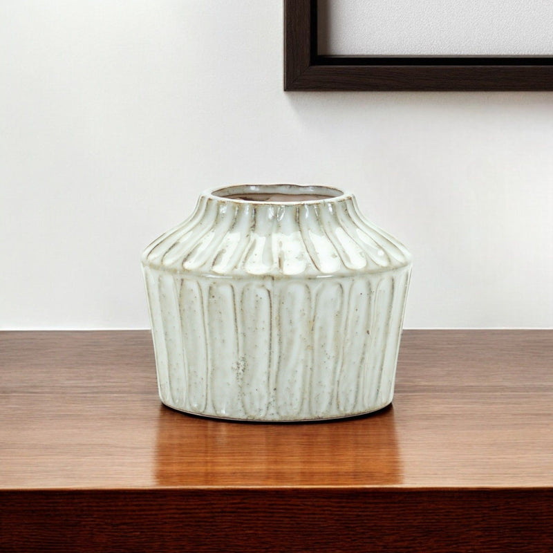Ribbed Round Table Vase - Ivory