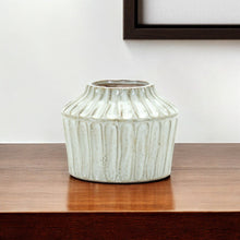 Load image into Gallery viewer, Ribbed Round Table Vase - Ivory
