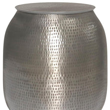 Load image into Gallery viewer, 21" Metal Round End Table - Silver
