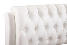 Load image into Gallery viewer, Tufted Upholstered Bed
