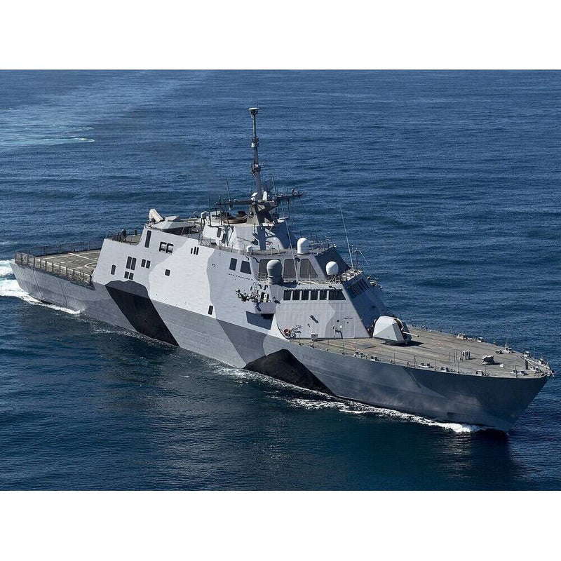 Hand Painted Model Boat (624263) - Gray