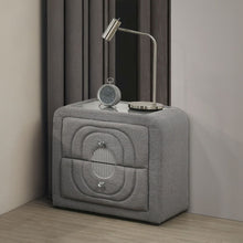 Load image into Gallery viewer, Shelyn - Nightstand
