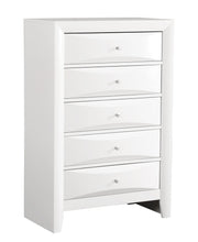 Load image into Gallery viewer, Marilla - Chest
