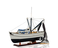 Load image into Gallery viewer, Shrimp Boat - Black / White
