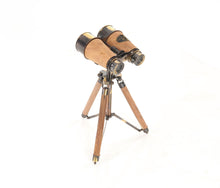 Load image into Gallery viewer, Hand Painted Figurine Tabletop Sculpture (364208) - Brass

