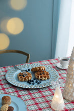 Load image into Gallery viewer, Elegant Plastic Charger Plate (Set of 8)

