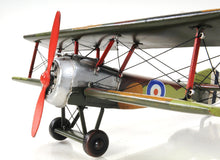 Load image into Gallery viewer, Hand Painted Model Airplane Tabletop Sculpture (401097) - Green
