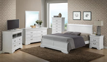 Load image into Gallery viewer, Sleigh Bed With Low Footboard
