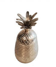 Load image into Gallery viewer, Pineapple Storage Aluminium Decor - Silver
