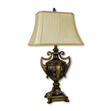 Load image into Gallery viewer, Vintage Ornamental Table Lamp With Shade - Beige
