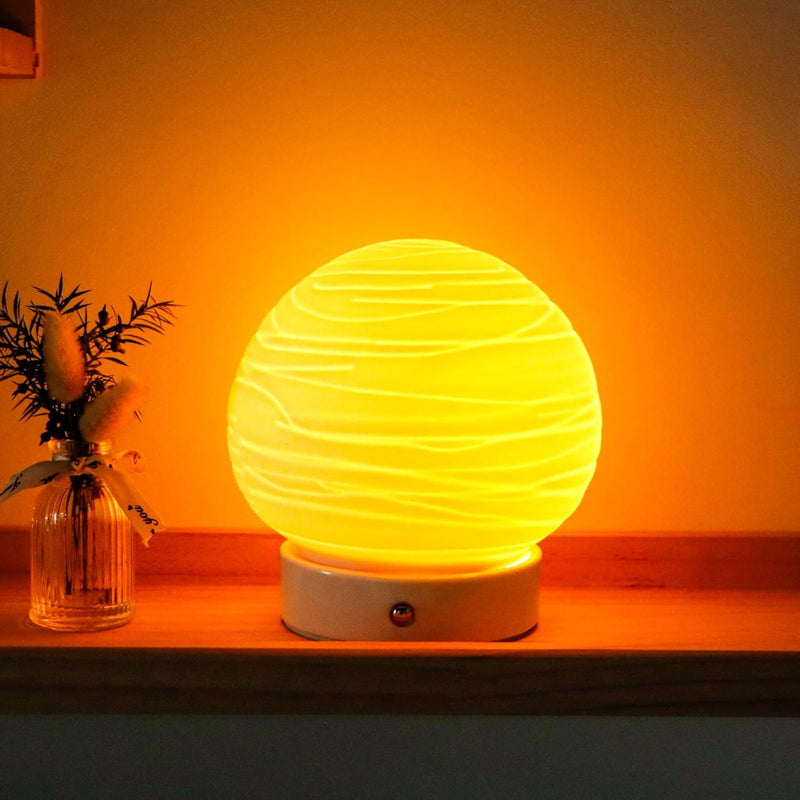Globe Desk Lamp With Globe Shade (734239) - White