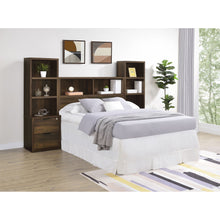 Load image into Gallery viewer, Geary - 3 Piece Bedroom Set With Bookcase Headboard
