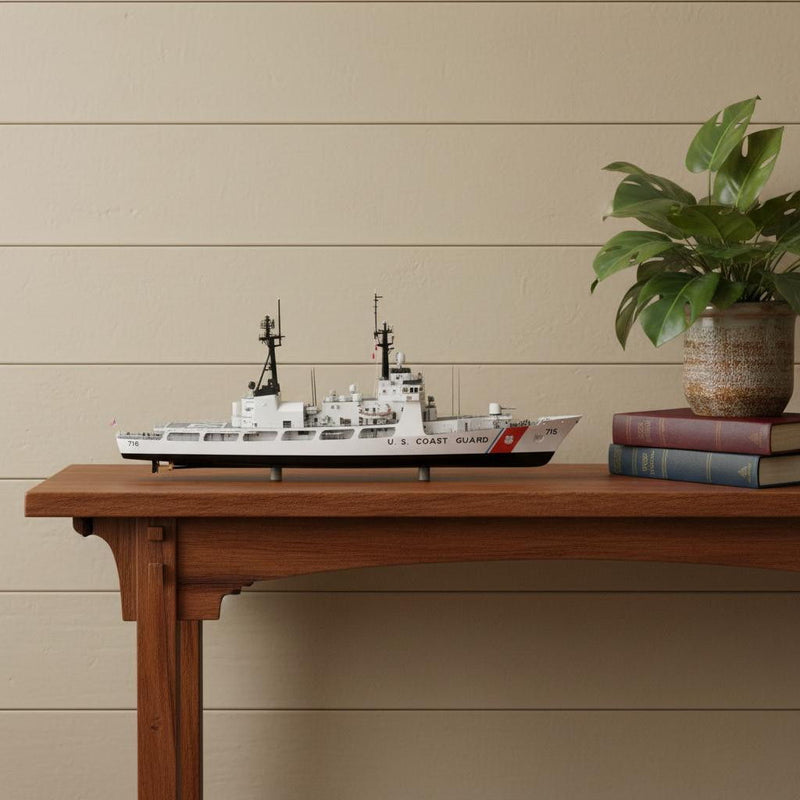 Hand Painted Model Boat (624586) - White