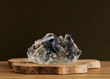 Load image into Gallery viewer, Glass Crystal - Black

