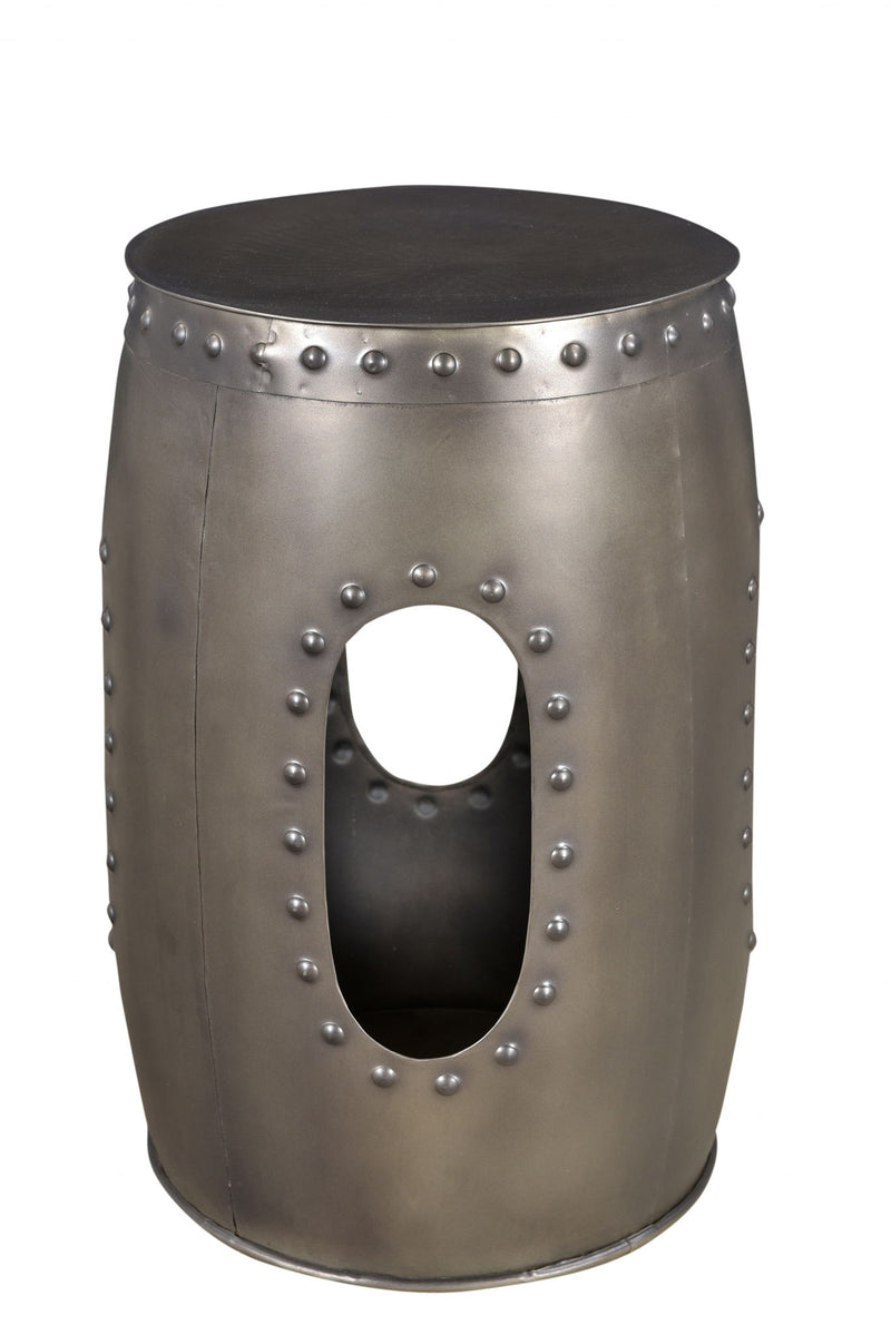 20" Iron Round End Table - Nickel
